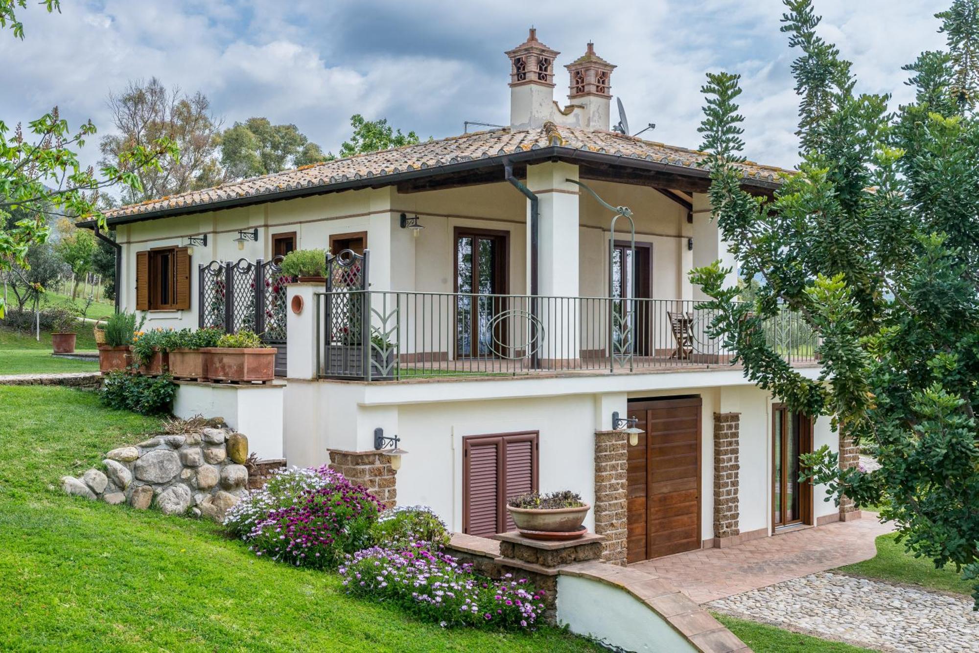 Villa Gli Eucalipti Черветери Екстериор снимка