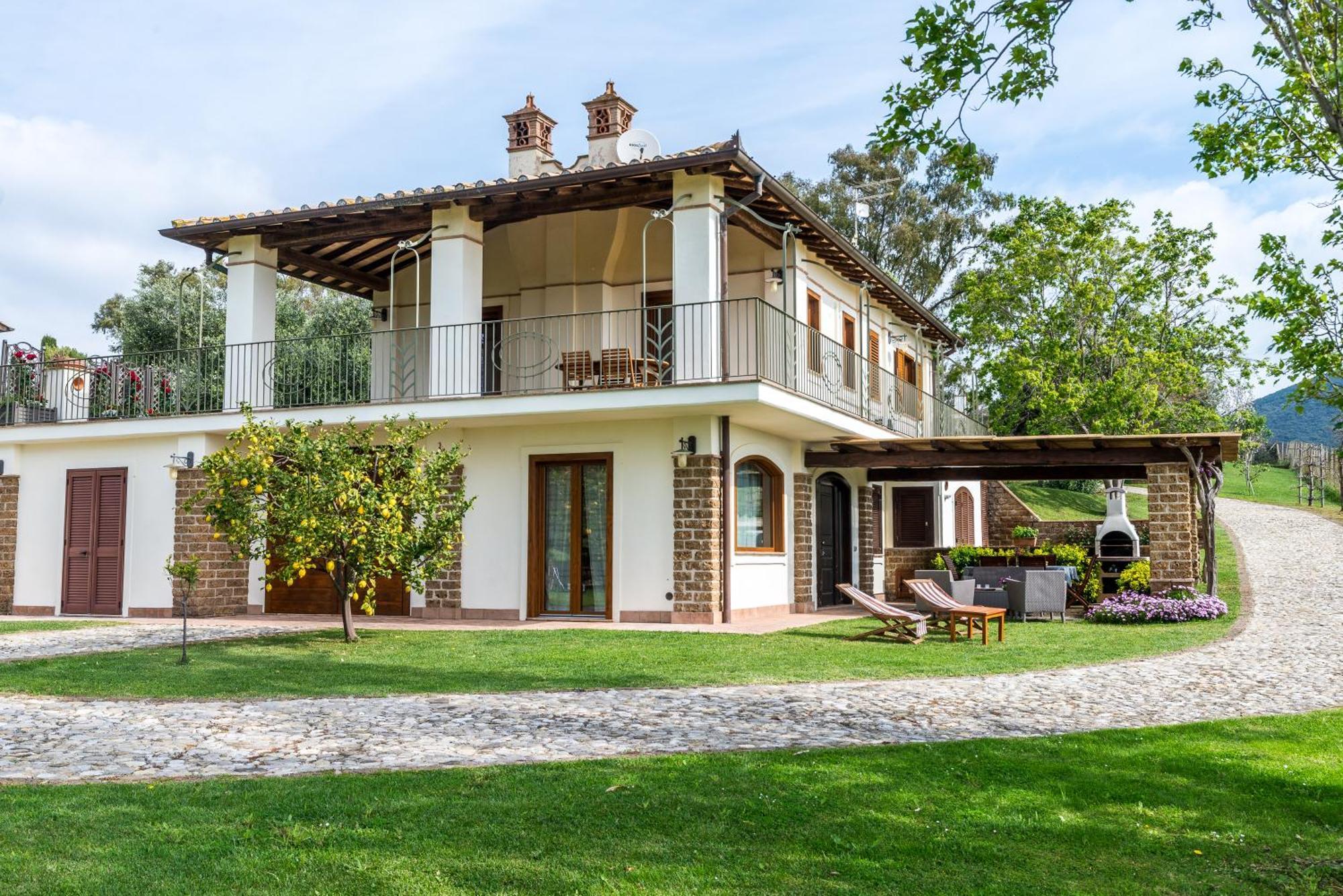 Villa Gli Eucalipti Черветери Екстериор снимка