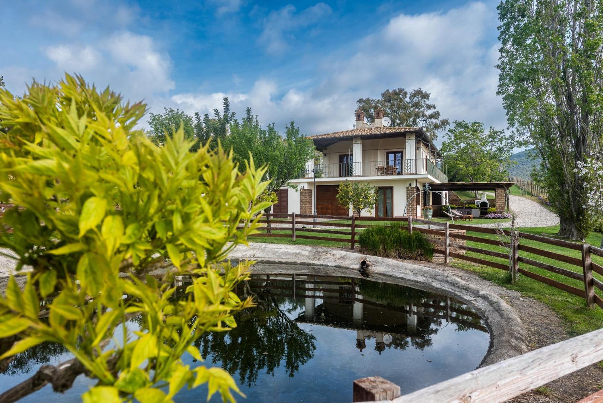 Villa Gli Eucalipti Черветери Екстериор снимка