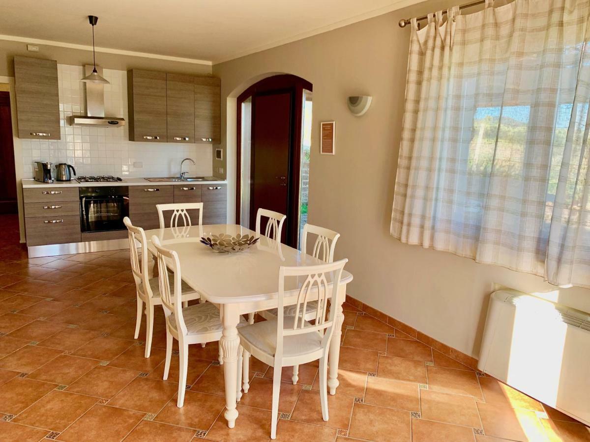 Villa Gli Eucalipti Черветери Екстериор снимка