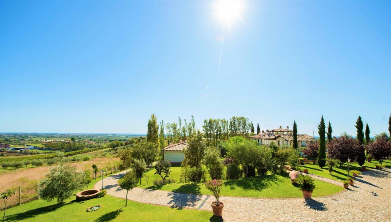 Villa Gli Eucalipti Черветери Екстериор снимка